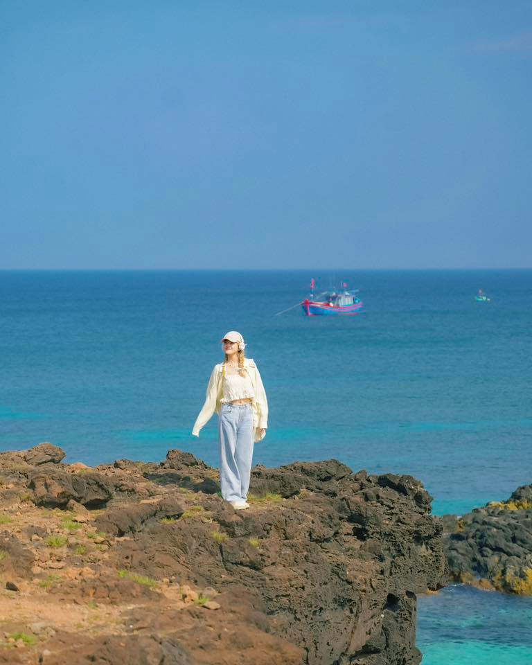 Đó là vẻ đẹp của thiên nhiên trong lành, của lòng người chân chất và của những khoảnh khắc bình yên hiếm có. Ảnh Chuyến đi của Tali