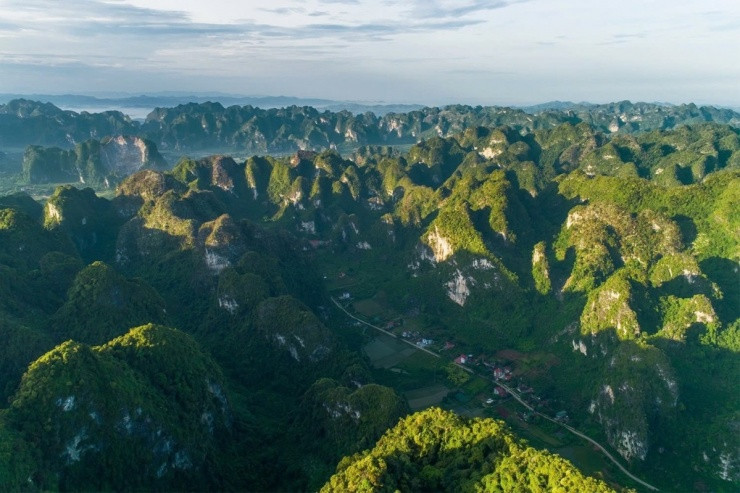 Mới đây, Tạp chí du lịch Wanderlust (Anh) đã gợi ý một số hành trình dành cho du khách yêu thích vận động, khám phá thiên nhiên và chinh phục thử thách tại Việt Nam. Ảnh Internet