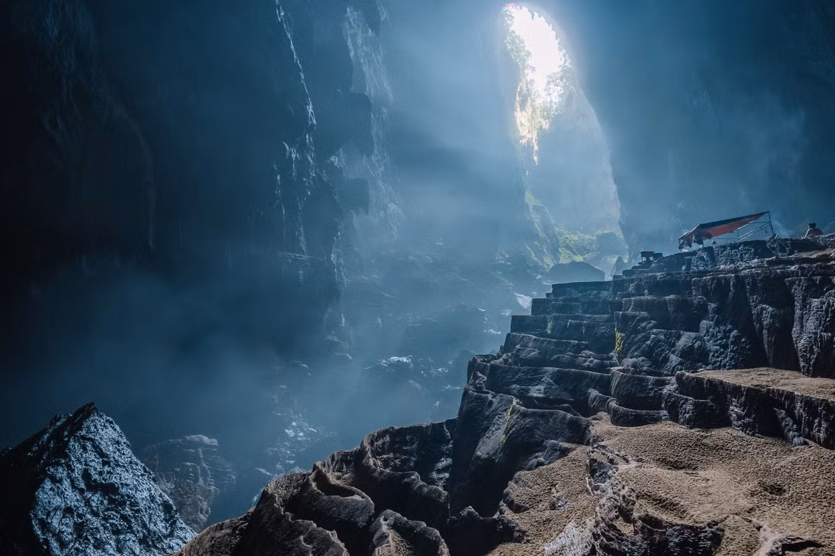 Tạp chí du lịch Wanderlust (Anh) cuối tháng 3 xếp hang Sơn Đoòng của Việt Nam vào danh sách 9 điểm đến "siêu thực" trên thế giới. Ảnh Internet