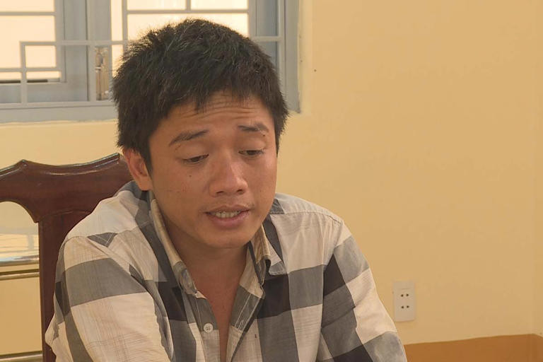 Ngày 5/1, Phòng Cảnh sát hình sự - Công an tỉnh Đắk Lắk cho biết sau khi bị bắt giữ, Phan Quốc Tuấn (33 tuổi; ngụ phường Khánh Xuân, TP Buôn Ma Thuột, tỉnh Đắk Lắk) đã khai nhận toàn bộ hành vi giết người yêu, cướp tài sản tại nhà nghỉ. 