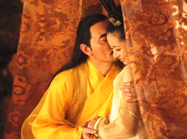 Cai ket the tham vi hoang de Trung Hoa lap 11 hoang hau-Hinh-3