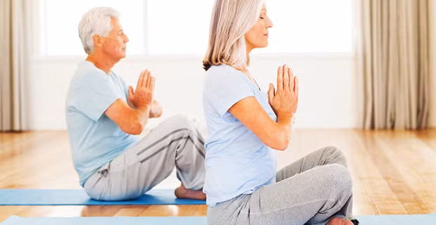 Ngoài ra, bạn có thể đăng ký học yoga, môn thể dục đã được chứng minh rất tốt trong việc cải thiện bộ nhớ không gian – hình ảnh – vị trí. Hoặc bạn có thể đơn giản là ngồi một mình ở nơi yên tĩnh, thoải mái, hít thở sâu và chậm, gạt bỏ những suy nghĩ đang vướng bận. Ảnh:Representational.