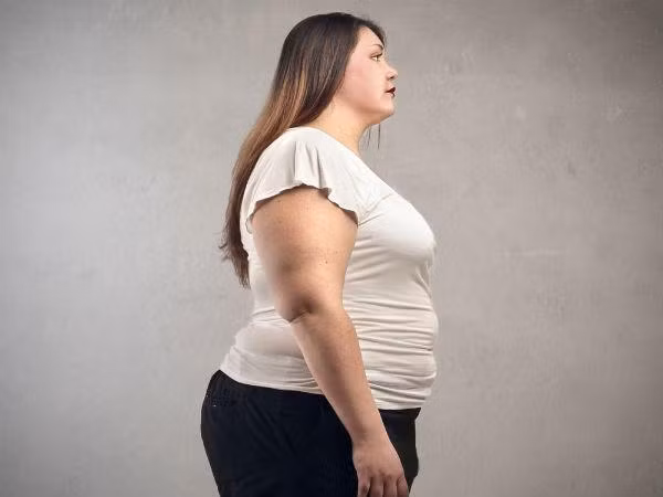 1. Đốt cháy rất nhiều chất béo: Việc nhịn ăn ngắt quãng sẽ cắt giảm nguồn năng lượng thường xuyên của cơ thể. Khi này, cơ thể bạn sẽ phải tìm kiếm nhiên liệu bằng cách khai thác vào lượng dự trữ chất béo. Từ đó, việc nhịn ăn không liên tục giúp đốt cháy chất béo. Ảnh: Boldsky.