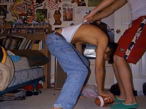 Nhung cai chet ky quac “do khoc do cuoi”