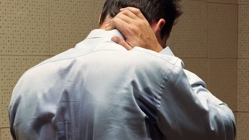 6. Bệnh đường ruột mãn tính: Rối loạn lo âu là căn bệnh bắt đầu trong tâm trí những lại được thể hiện thông qua các triệu chứng thể chất, như các bệnh đường tiêu hóa mãn tính. Thường gặp nhất ở người bệnh là hội chứng ruột kích thích – một tình trạng đặc trưng bởi đau bụng, chuột rút, đầy hơi, tóa bón hoặc tiêu chảy,…Ảnh: Health.