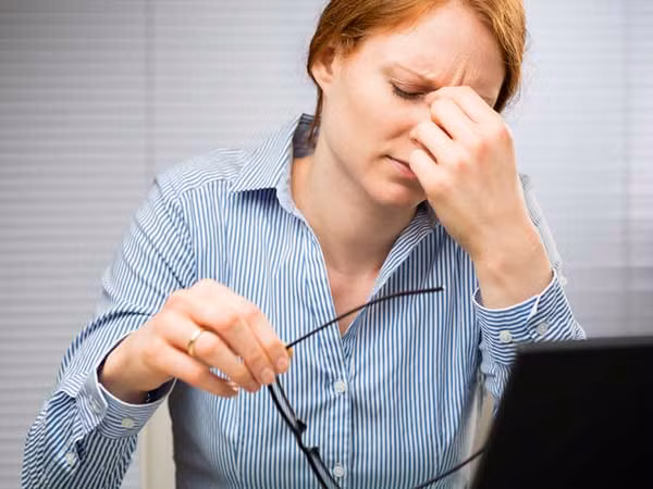 8. Bảo vệ mắt: Trứng có chứa 2 chất chống oxy hóa leutin và zeaxanthin có thể bảo vệ mắt khỏi những tác động tiêu cực từ tia cực tím. Ngoài ra, các chất chống oxy hóa này còn giúp tăng cường chức năng võng mạc, từ đó, làm giảm nguy cơ phát triển chứng đục thủy tinh thể về già. Ảnh: Boldsky.