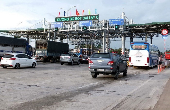 Bo GTVT kien nghi thu phi tro lai BOT Cai Lay: Giam gia toi da cho phuong tien qua tram
