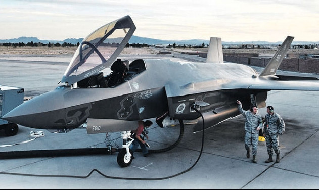 Tuy nhiên những quy định trên cũng có ngoại lệ; duy nhất Israel là quốc gia ngoài Mỹ, được quyền bảo dưỡng lớn. Hiện nay, tại căn cứ không quân Nevatim của Israel, có cơ sở bảo trì F-35, do chính người Israel đảm nhiệm; không chỉ bảo dưỡng định kỳ, mà còn cả đại tu ngoài quy trình.