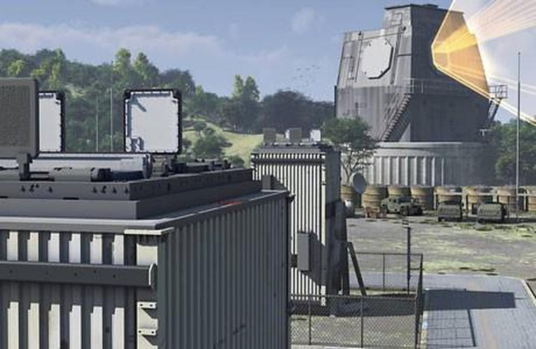 Hãng thông tấn TASS của Nga cho rằng với mạng lưới hệ thống Aegis Ashore triển khai dày đặc ở Đông Âu, Mỹ có thể kiểm soát toàn bộ sườn Tây (tức là phần lãnh thổ châu Âu) của Nga, vô hiệu hóa gần 150 đầu đạn hạt nhân của Matxcơva.