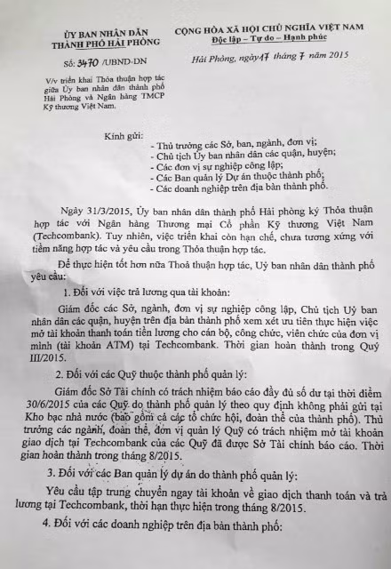 Hai Phong gui van ban “uu tien” Techcombank: Pham luat canh tranh?