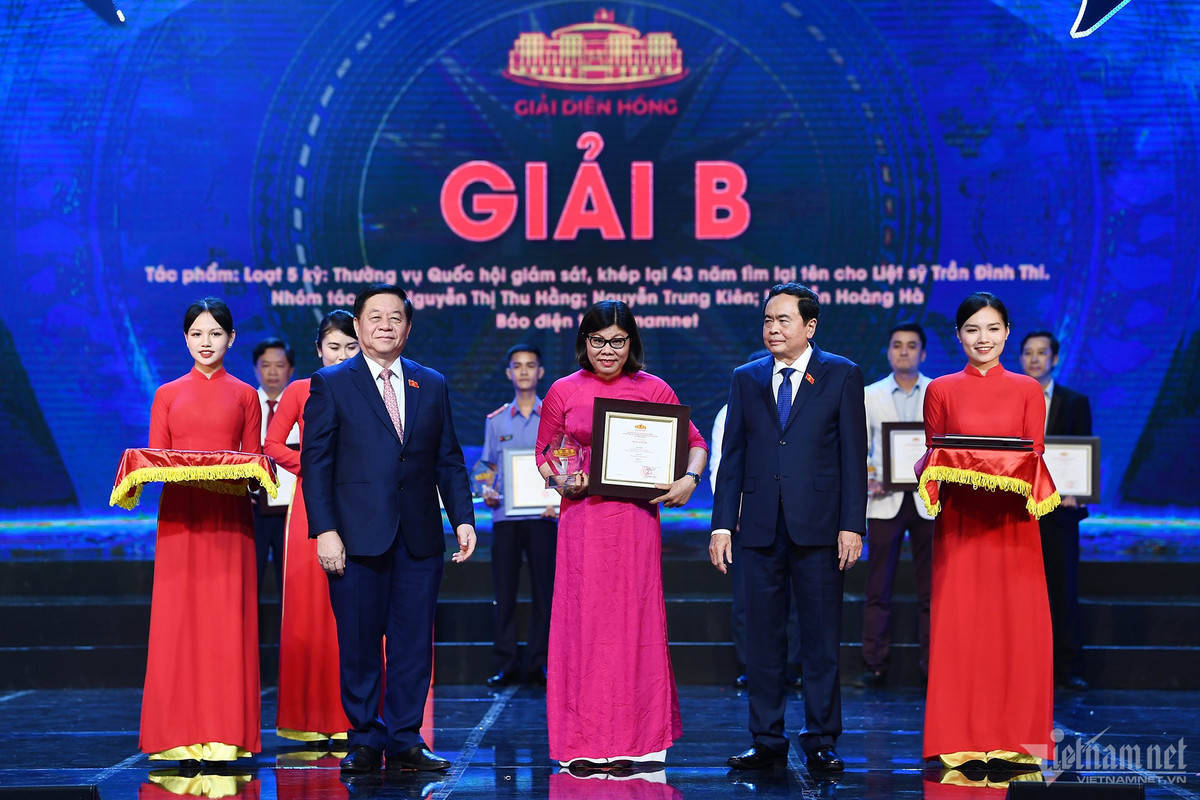 Chu tich Quoc hoi: Bao chi gop phan nang cao uy tin, vi the cua Quoc hoi-Hinh-4