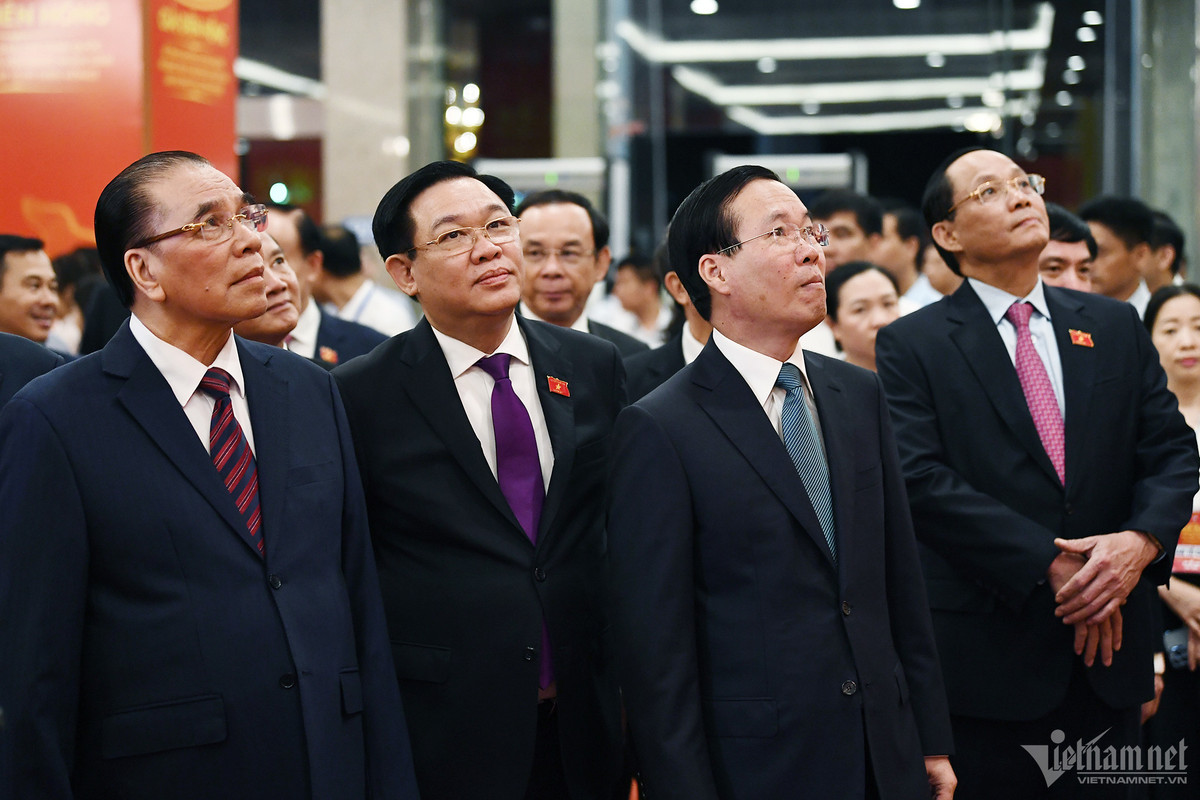 Chu tich Quoc hoi: Bao chi gop phan nang cao uy tin, vi the cua Quoc hoi