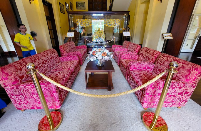 Tại Dinh I nhiều hiện vật vẫn còn giữ gần như nguyên trạng, có giá trị về mặt lịch sử. Ảnh: nguoilaodong