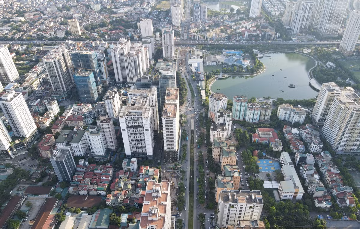 Mo hinh do thi nen dinh huong cho Ha Noi co gi?