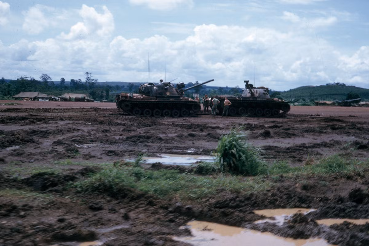 Xe tăng Mỹ ở Bình Long.