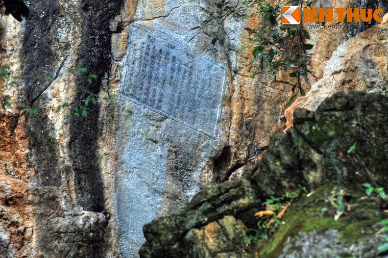 Vua Le Thai Tong bao ve bien cuong Tay Bac the nao?