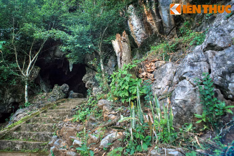 Từ đây dải đất biên cương phía Tây Đại Việt đã được bình yên.