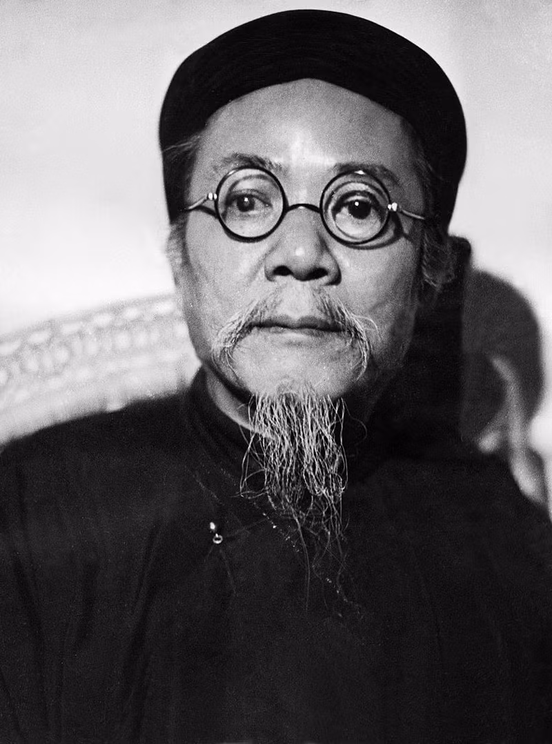 Quyền Giáo tông Lê Văn Trung (1876-1934).