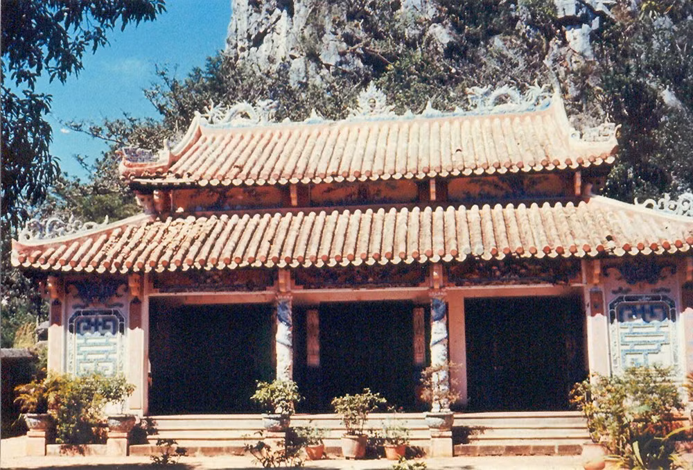 Chùa Tam Thai - ngôi chùa cổ nổi tiếng của Ngũ Hành Sơn.