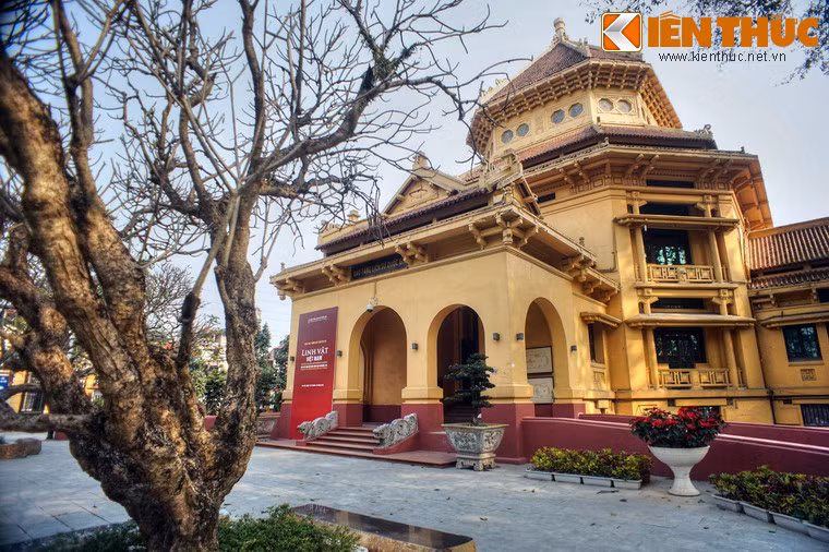 Lac loi trong bao tang lau doi, trang le nhat Ha Noi