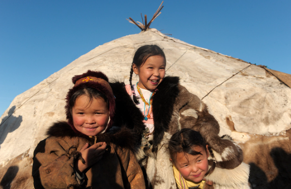 Hơn 300.000 cư dân của Nga là đại diện của các dân tộc bản địa.