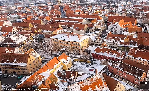 Su that kinh ngac ve thi tran co 72.000 tan kim cuong-Hinh-2