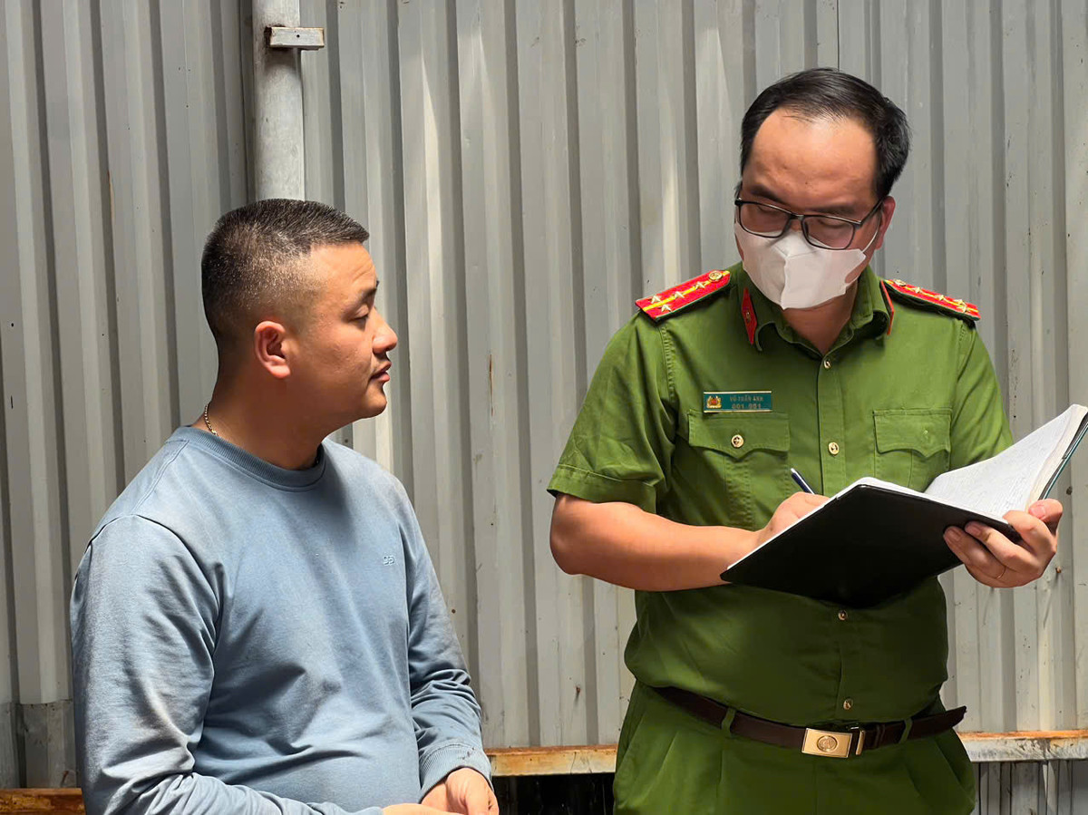 Khoi to vu an do dau thai gay o nhiem o Ha Noi