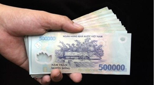 Nạn nhân được xác định là anh Lê Việt H. (SN 1986, trú tại TP Nam Định). Thời điểm vụ án xảy ra vào ban đêm, đường Ngô Gia Tự rất vắng vẻ, vì thế không có nhân chứng. Công tác rà soát các mối quan hệ của nạn nhân được tiến hành trên diện rộng. nguyên nhân ban đầu được xác định do mâu thuẫn trong việc kinh doanh cho vay lãi. (Ảnh minh họa, nguồn internet) 