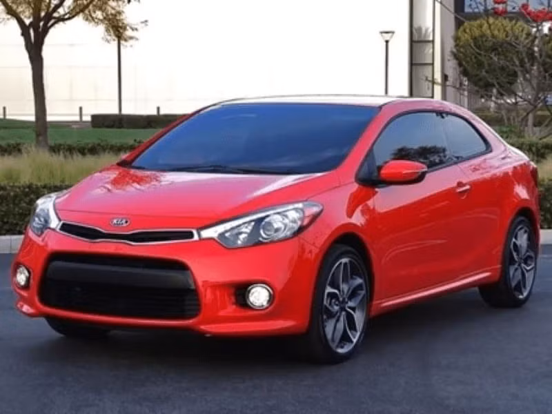 Trong khi vụ án còn bế tắc, công an nhận được thông tin vào đêm vụ án xảy ra, trên đường Ngô Gia Tự, sát với hiện trường xuất hiện chiếc xe ô tô màu đỏ có dãy biển kiểm soát là xxx43. Tiến hành xác minh, công an xác định đó là xe ô tô đứng tên một phụ nữ tên L.sống tại Nam Định. Chị này khai vào tối 6/4/2017, không sử dụng xe, cũng chẳng đi đâu. Tuy nhiên, khi đấu tranh, người này có kể mình vốn mâu thuẫn với anh H. (Ảnh minh họa, nguồn internet)