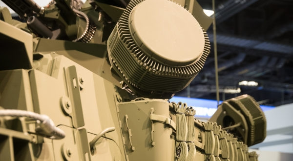 Hệ thống vũ khí mới sẽ sử dụng radar theo dõi riêng, đề phòng trường hợp radar của IM-SHORAD bị vô hiệu hóa khi chiến đấu. Ngoài ra, hệ thống nói trên cũng được trang bị thêm một hệ thống gây nhiễu điện từ, nhằm áp chế các máy bay trinh sát của đối phương.