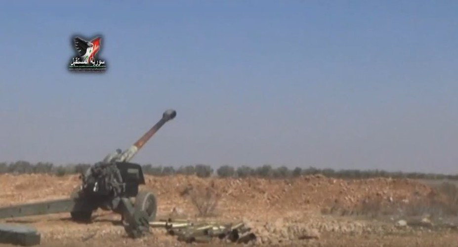 Pháo 2A65 Msta-B đặt trên khung bệ có 2 bánh xe để di chuyển, khi tác chiến 2 càng sẽ được hạ xuống còn trục thủy lực ngay dưới bệ pháo sẽ nâng lên, như vậy cơ cấu ổn định dựa trên 3 điểm là trục thủy lực và 2 càng pháo.