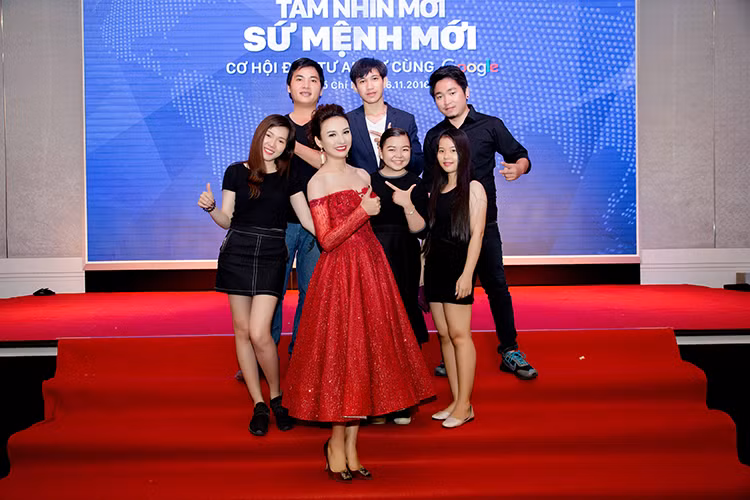 Được biết, cuối năm nay, Ngọc Diễm sẽ tham gia làm host cho một hội nghị dành cho nữ giới, tập trung nhiều gương mặt phụ nữ ấn tượng trong năm 2016.