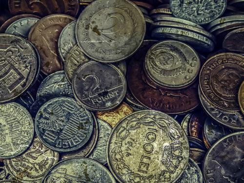 Chưa kể trong 3 tháng tới, họ cũng ung dung kiếm tiền, gặp quý nhân giúp đỡ nên có những lựa chọn khôn ngoan, không đầu tư bừa bãi mà trúng những dự án phát triển rất tốt, đem lại nhiều tài lộc trong tương lai. 