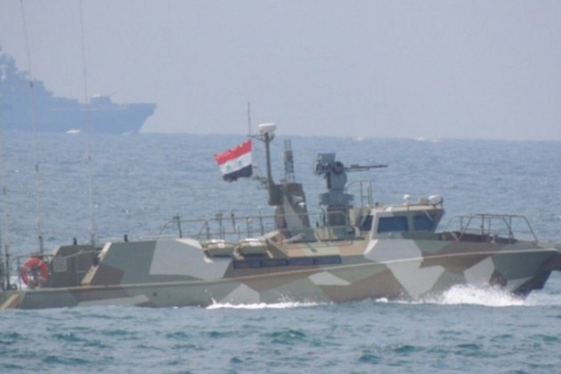 Theo AMN, tàu cao tốc Raptor Nga vừa bàn giao cho Hải quân Syria nhằm giúp Syria bảo vệ các khu vực bờ biển của nước này tốt hơn.