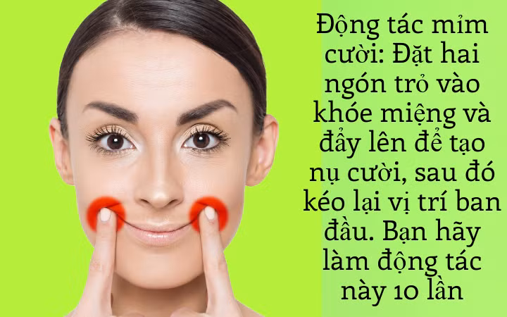 2. Động tác mỉm cười