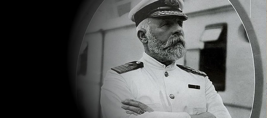 Bà Richards viết trong thư gửi về nhà kể về việc nhìn thấy thuyền trưởng Smith uống rượu ở quán bar trên tàu khi thảm kịch xảy ra. Theo đó, ông giao quyền điều khiển lái tàu cho người khác. Đây được cho là hành động sai lầm của thuyền trưởng khiến tàu Titanic chìm.