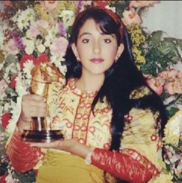 Ngoài công chúa Latifa, một công chúa khác làm điều tương tự là Sheikha Shamsa al-Maktoum. Cô là chị gái của Latifa.