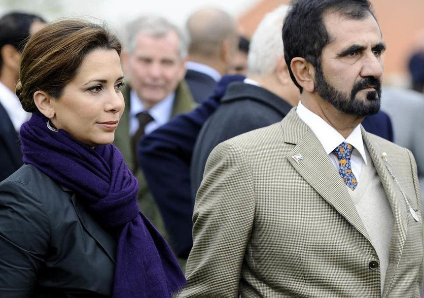 Một công chúa khác bỏ trốn khỏi hoàng gia Dubai là Haya Bint Al-Hussain. Bà là con gái cố vương Hussain của Jordan. Vào năm 2004, bà kết hôn với Tiểu vương Dubai. Bà trở thành vợ thứ 6 và cũng là người vợ trẻ nhất của chồng. Sau khi kết hôn, bà sinh cho chồng 2 người con.