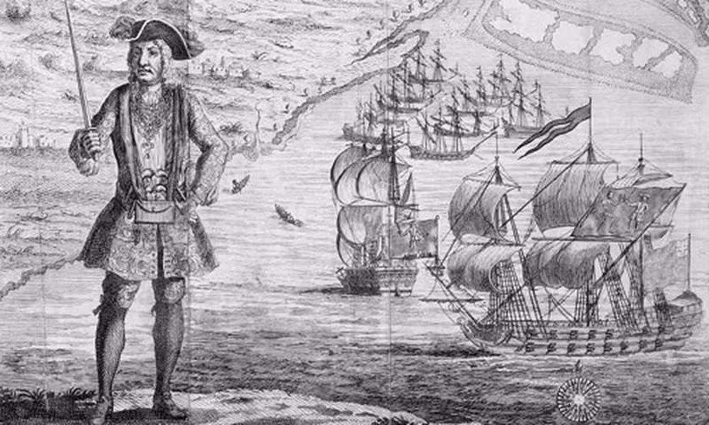 Theo một nghiên cứu, trong thời gian từ năm 1719 - 1722, nhóm cướp biển của y đã tấn công và cướp hơn 400 tàu thuyền.