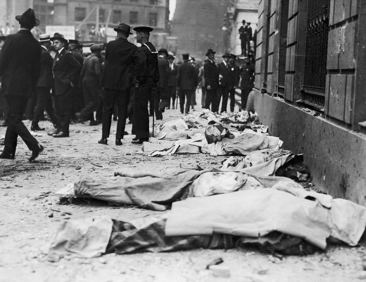 Sau vụ nổ bom, không có tổ chức hay cá nhân nào đứng ra nhận trách nhiệm. Khi ấy, Cục điều tra của Bộ Tư pháp (tiền thân của FBI) tham gia điều tra vụ đánh bom.