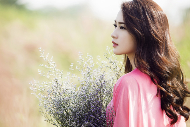 Bước sang năm Tân Sửu, những người này có may mắn lội ngược dòng giúp đưa cuộc sống lên tầm cao mới. Từ giữa năm trở đi, họ sẽ có quý nhân phù trợ, Thần Tài chiếu cố giúp cuộc sống thuận lợi, sự nghiệp thành công vang dội, tài lộc ngày càng dồi dào.