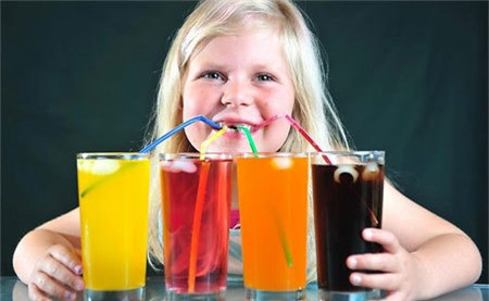 Nước ngọt làm tăng nguy cơ tiểu đường Nuoc ngot lam tang nguy co tieu duong