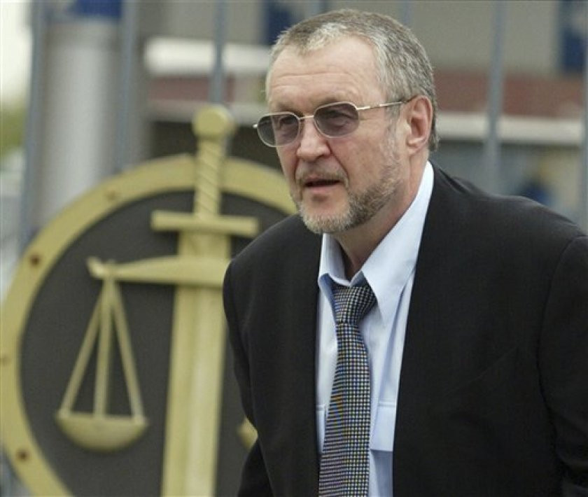 Ivankov từng làm thợ nguội để kiếm sống nuôi vợ con. Tuy nhiên, công việc này không đủ sinh sống nên gã chuyển sang hành nghề móc túi.