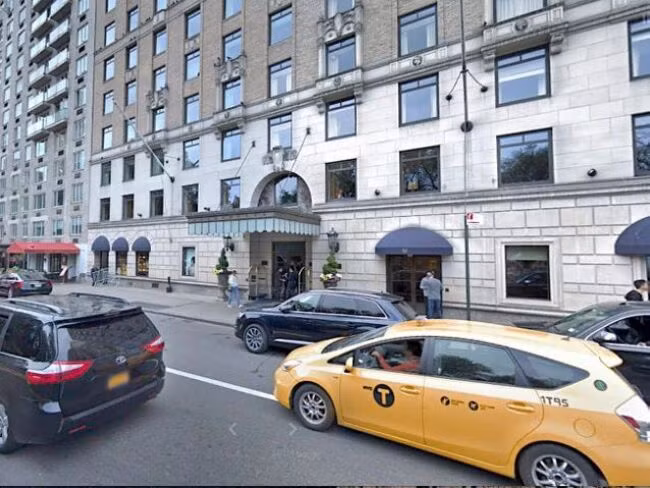 Kimmel và vợ đã mua căn hộ vào năm 2001 với giá 22,3 triệu USD, theo Curbed.