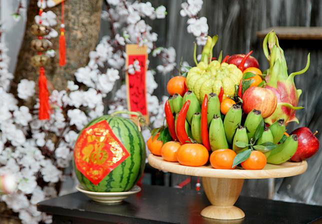 3 thứ tuyệt đối không đặt lên bàn thờ ngày Tết kẻo mất hết phúc lộc - Hình 5 3 thu tuyet doi khong dat len ban tho ngay Tet keo mat het phuc loc-Hinh-5