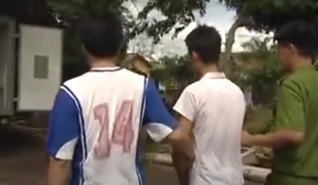 Qua manh mối để lại, Cơ quan CSĐT Công an tỉnh Đắk Lắk đã cử trinh sát về quê của Phượng để truy bắt. Đến ngày 14/6/2013, Phượng bị bắt giữ khi đang trên đường tìm cách bỏ trốn sang Lào.