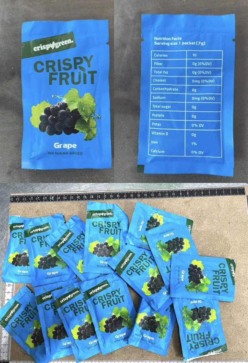 Loại ma túy này được đóng gói bắt mắt, bên ngoài nhìn như một loại nước giải khát làm từ nho. Mỗi gói "bột nho" được bán với giá từ 2,8 đến 3 triệu. Con nghiện chỉ cần mua loại bột này rồi pha với một lon nước giải khát bất kì thì sẽ đủ cho 2-3 người cùng sử dụng. 