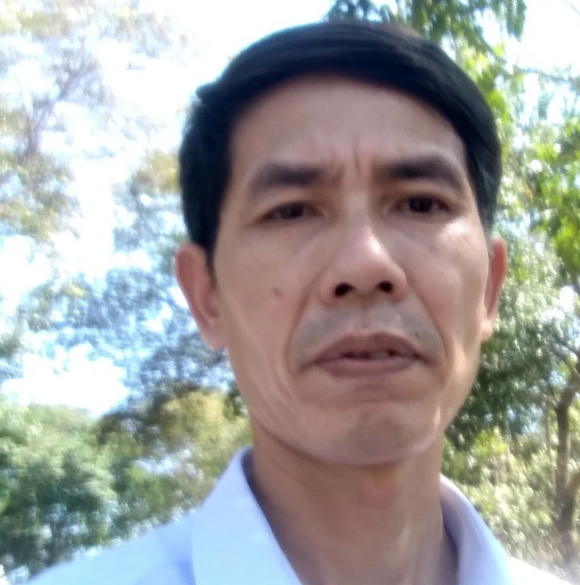  Giả thượng tá công an, lừa hơn 1,2 tỷ đồng: Lê Anh Tuấn (47 tuổi, trú phường Đông Thọ, TP Thanh Hóa) tự nhận mình là cán bộ công an để lừa vay tiền rồi chiếm đoạt hơn 1,2 tỷ đồng của bà L.T.H. (45 tuổi, trú thị trấn Quán Lào, huyện Yên Định, Thanh Hóa). Ngày 21/4, Công an tỉnh Thanh Hóa cho biết đã khởi tố, bắt tạm giam Lê Anh Tuấn. 