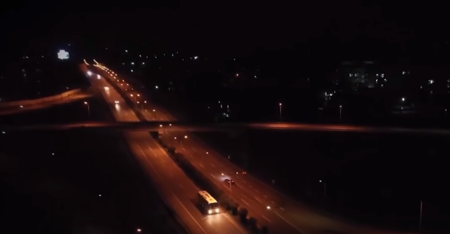 Trong số những chuyến xe ngày đêm xuôi ngược trên cung đường Tây Bắc vòng về Hà Nội qua Bắc Ninh, Bắc Giang lên Thái Nguyên này ẩn chưa đâu đó nhiều bí ẩn của những kẻ buôn bán "cái chết trắng".