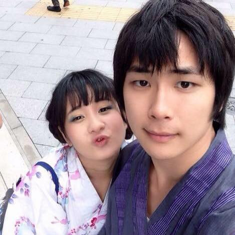 Tuy nhiên, khó khăn xảy đến khi cặp đôi Việt - Nhật vấp phải sự phản đối của gia đình Yuta. Thời gian đầu, bố mẹ, chị gái của Yuta hoàn toàn không thích Minh Lan, họ e dè với những người ngoại quốc, thậm chí còn từng công gái nói rằng "Không thích người Việt Nam". Đến cuối năm 2015, trong một buổi gặp gỡ, bằng sự ngây thơ, trong sáng và nét xinh xắn, dễ thương của mình, Minh Lan đã gây ấn tượng mạnh và dần làm thay đổi suy nghĩ của gia đình Yuta.